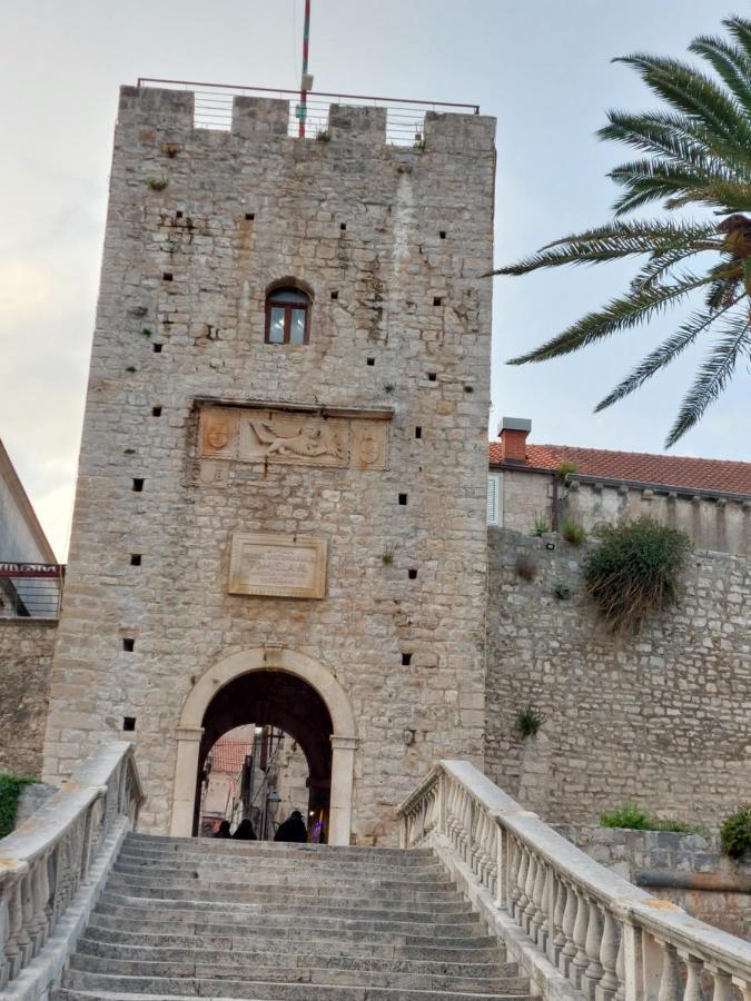 Apartment Pomirenja Korcula Town Exterior photo